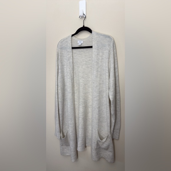 Old Navy Cream Cardigan - Picture 1 of 3